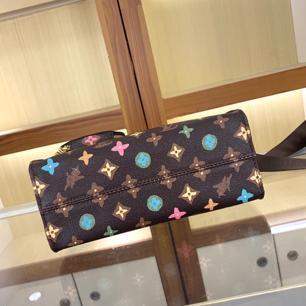 ルイヴィトンバッグ角部分ディテール